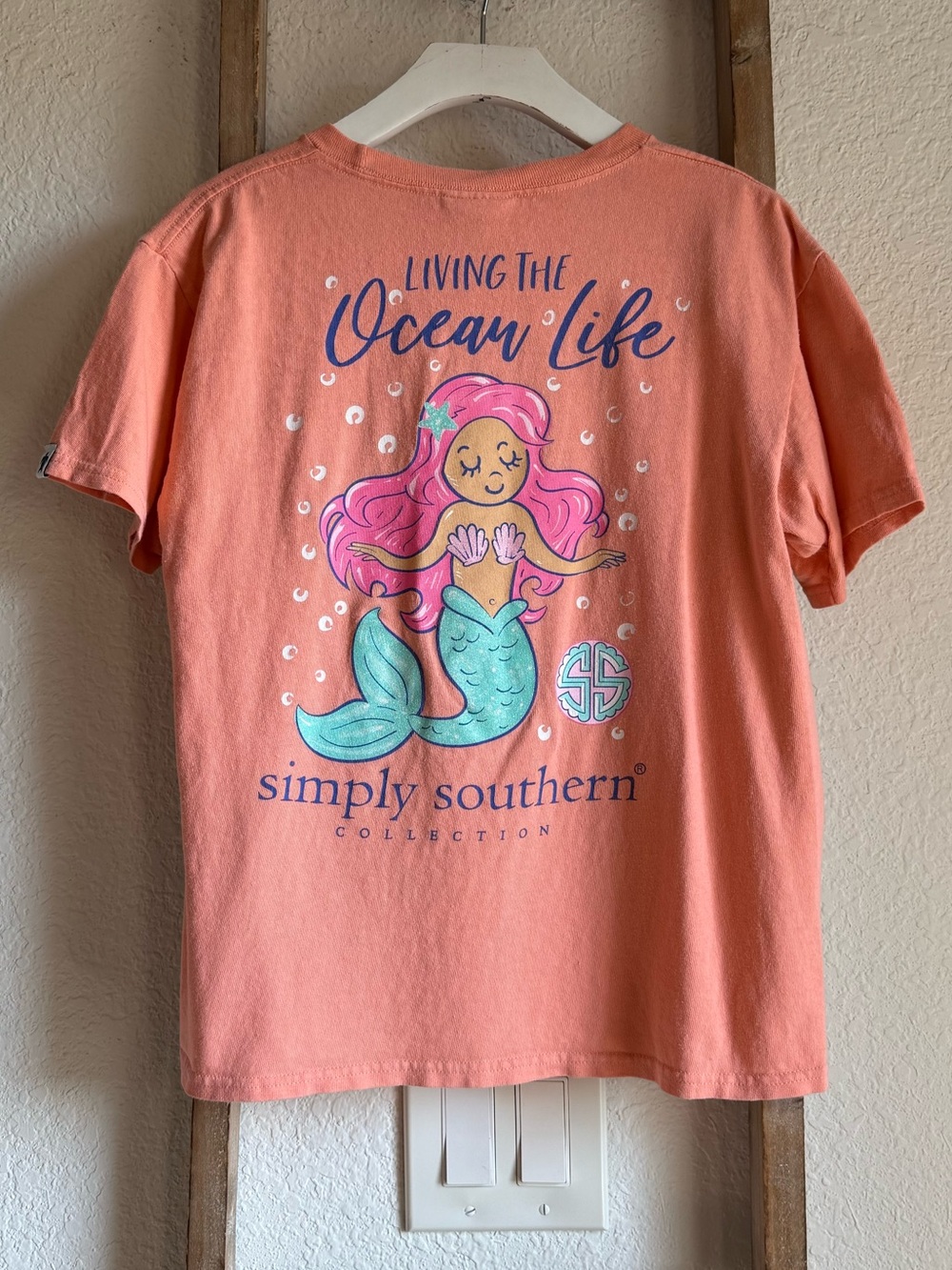 Simply Southern Living The Ocean Life Girls Graphic T-Shirt sz: Med